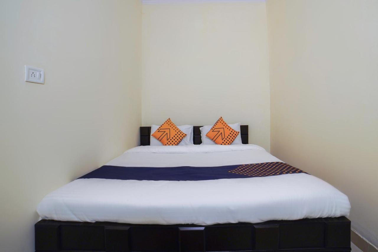 Spot On 67119 Hotel Shivam Residency Rāmpura Exterior photo