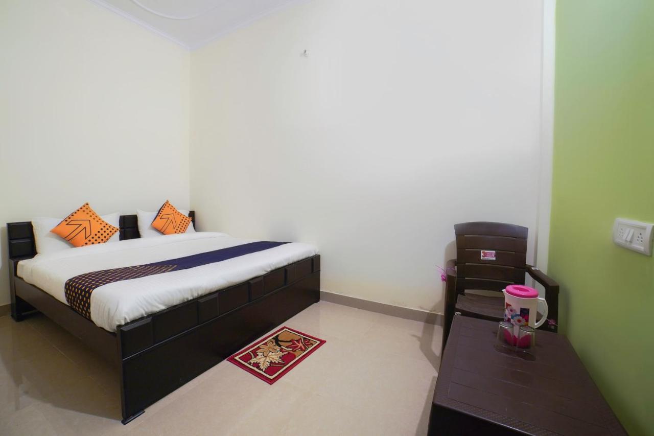 Spot On 67119 Hotel Shivam Residency Rāmpura Exterior photo